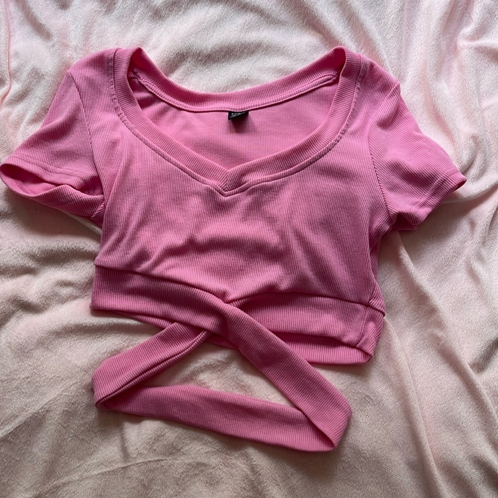 crossover pink crop top